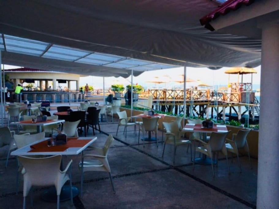 Punta Me Apartment Beach Front In The Hotel & Waterpark カンクン エクステリア 写真